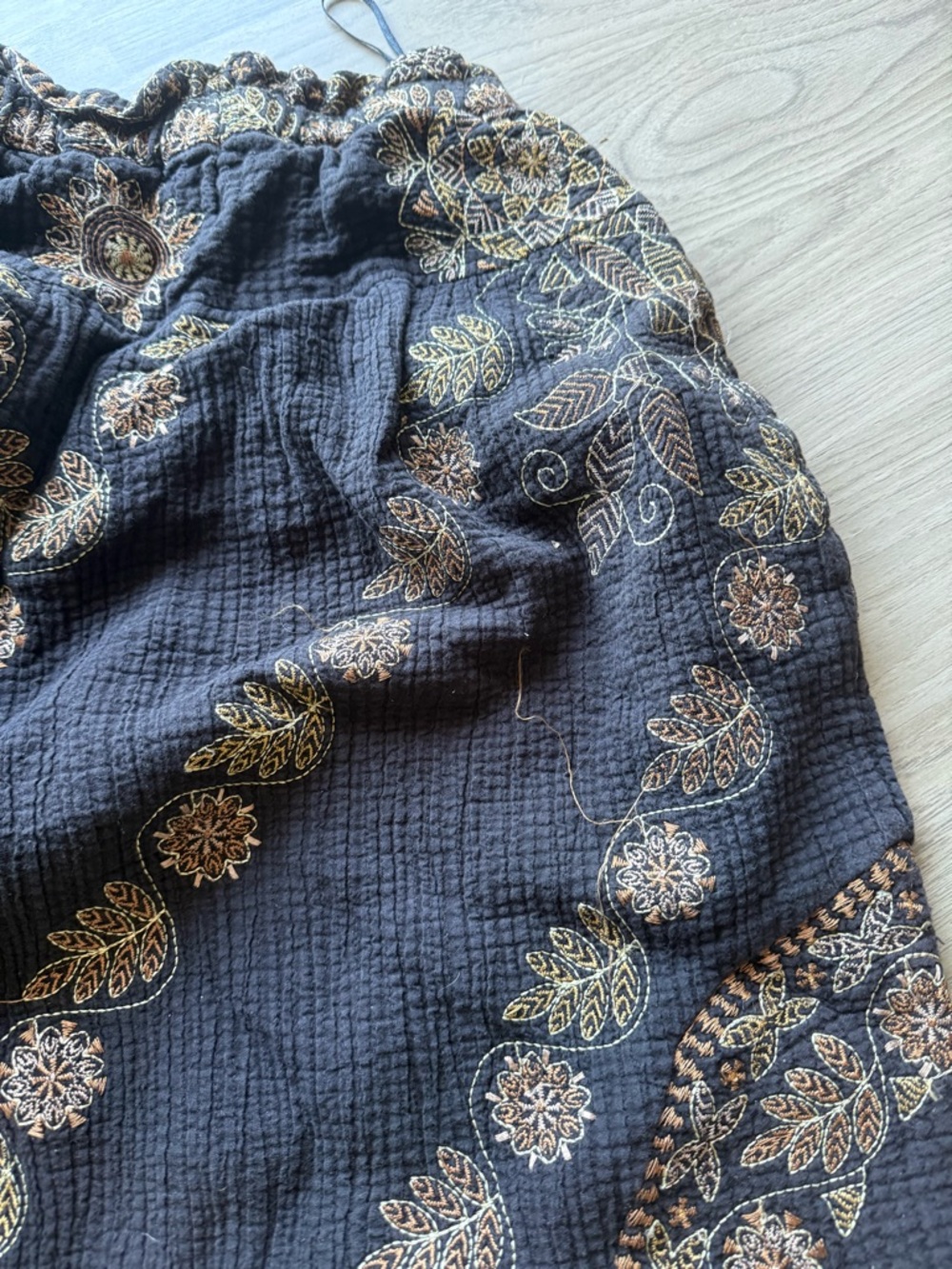 Free people Boho Black Floral Print Lounge Pants - Picture 2 of 4